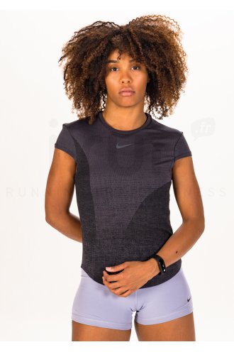 Nike Run Division W