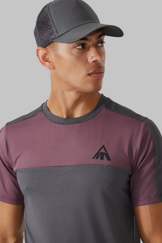 Man Active Colorblock T-Shirt