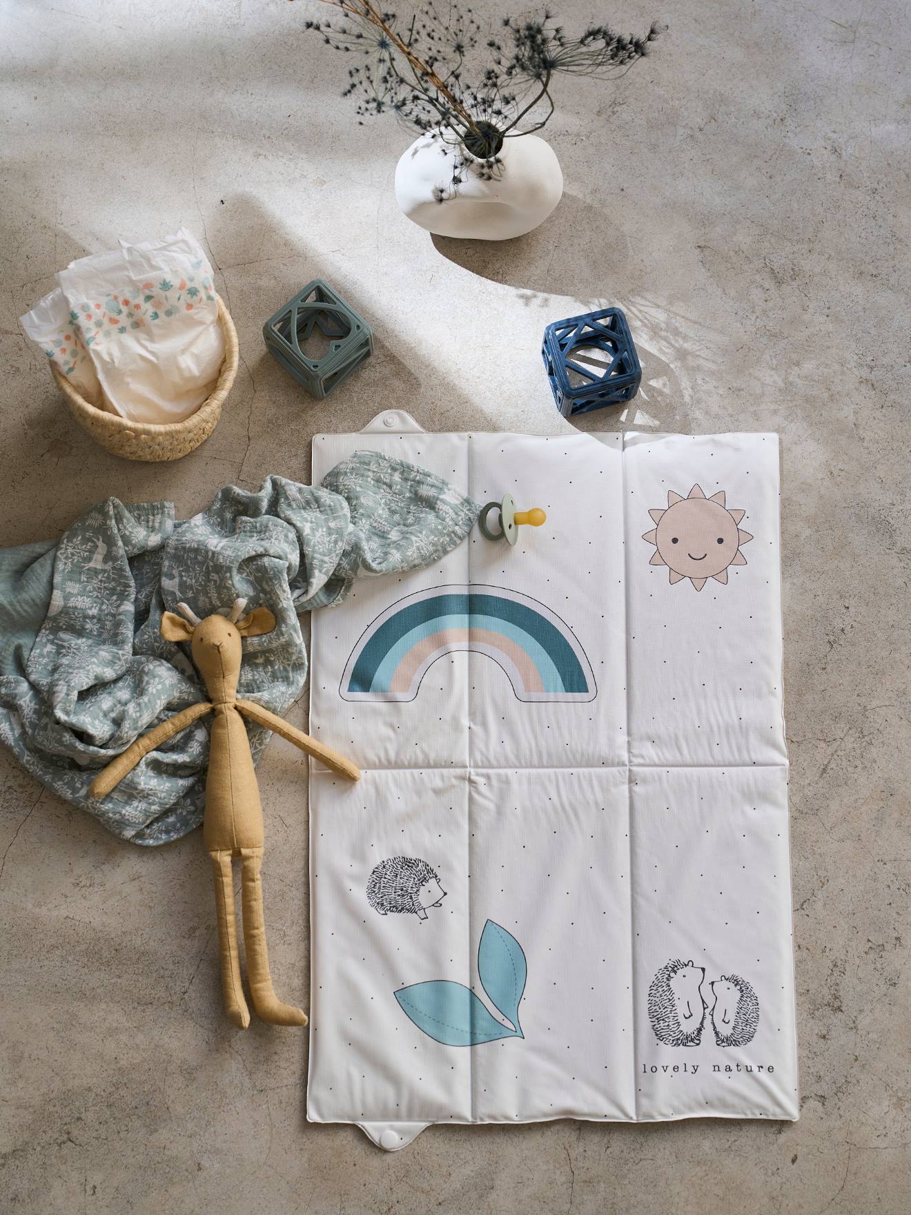 Tapis à langer de voyage LOVELY NATURE blanc imprimé