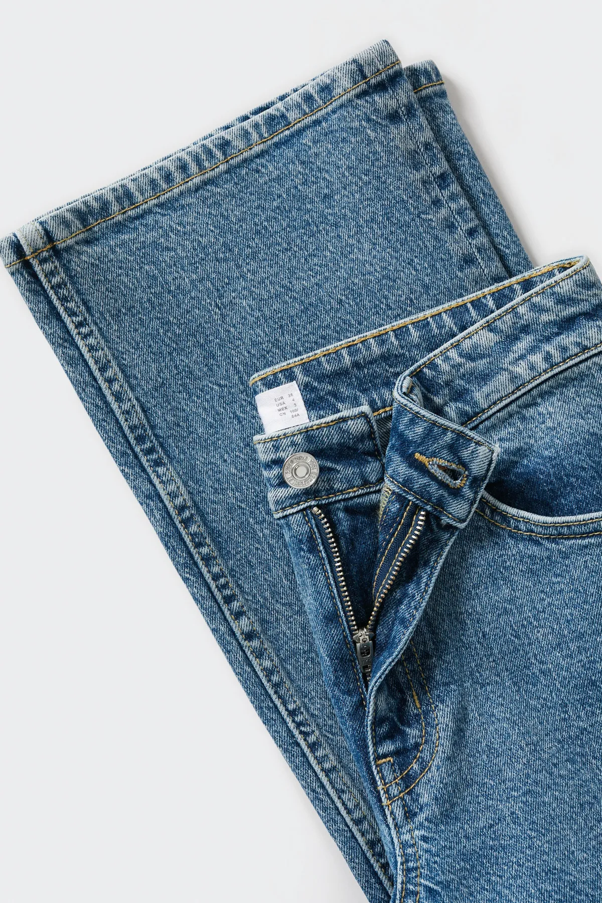 MANGO  37008259 Jeans Mittelblau