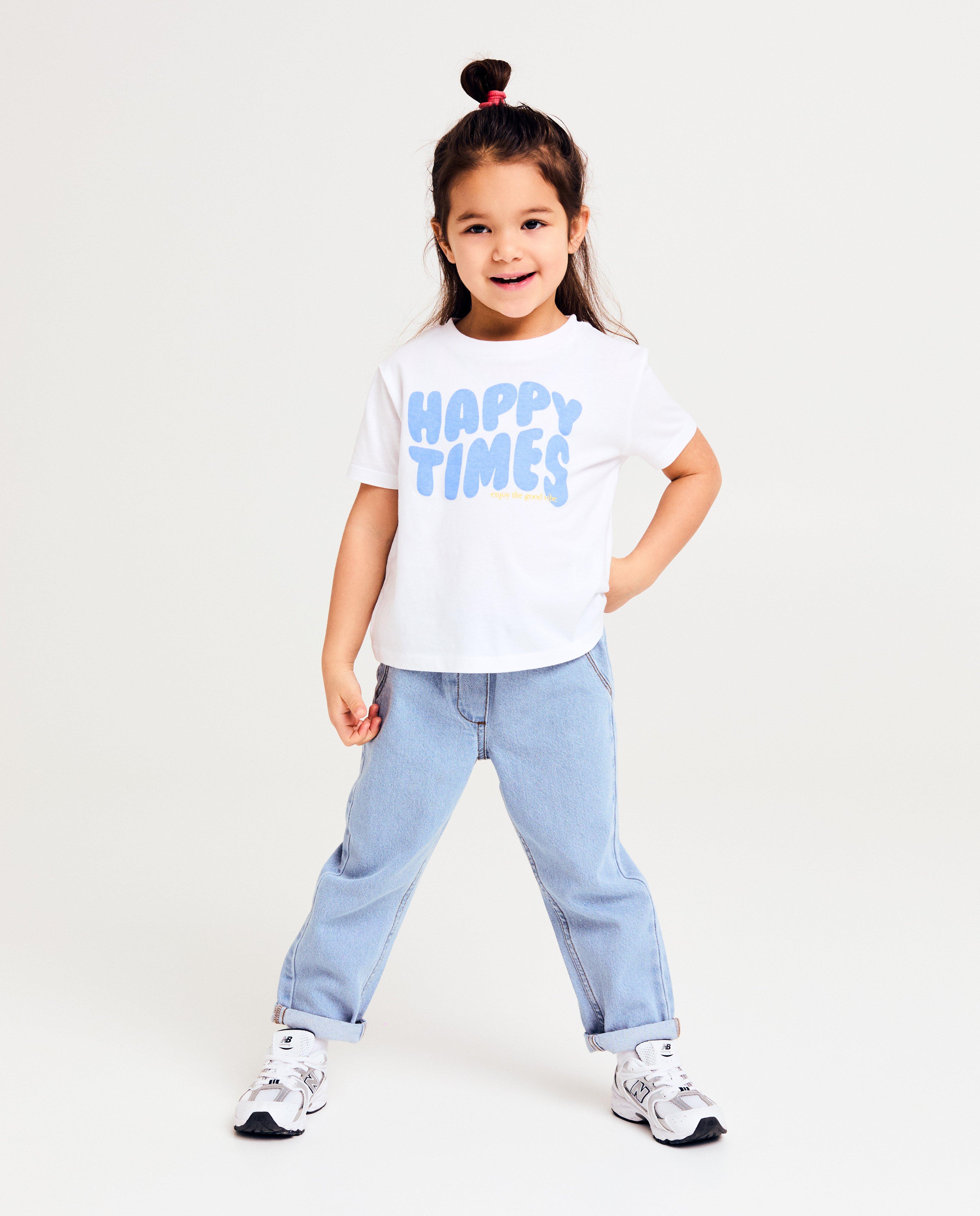Tricou Besties cu litere albastre
