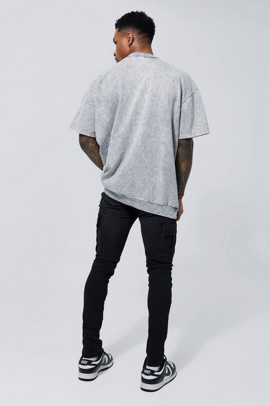Oversize T-Shirt mit Acid-Waschung und Print