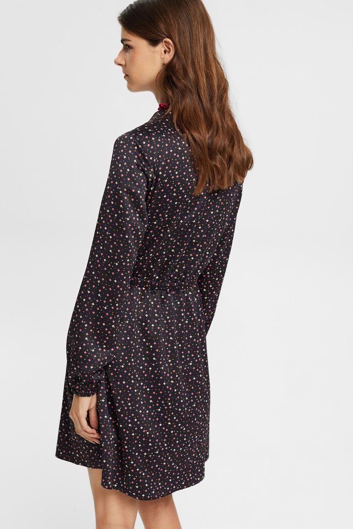Kleid mit Print und Kragen