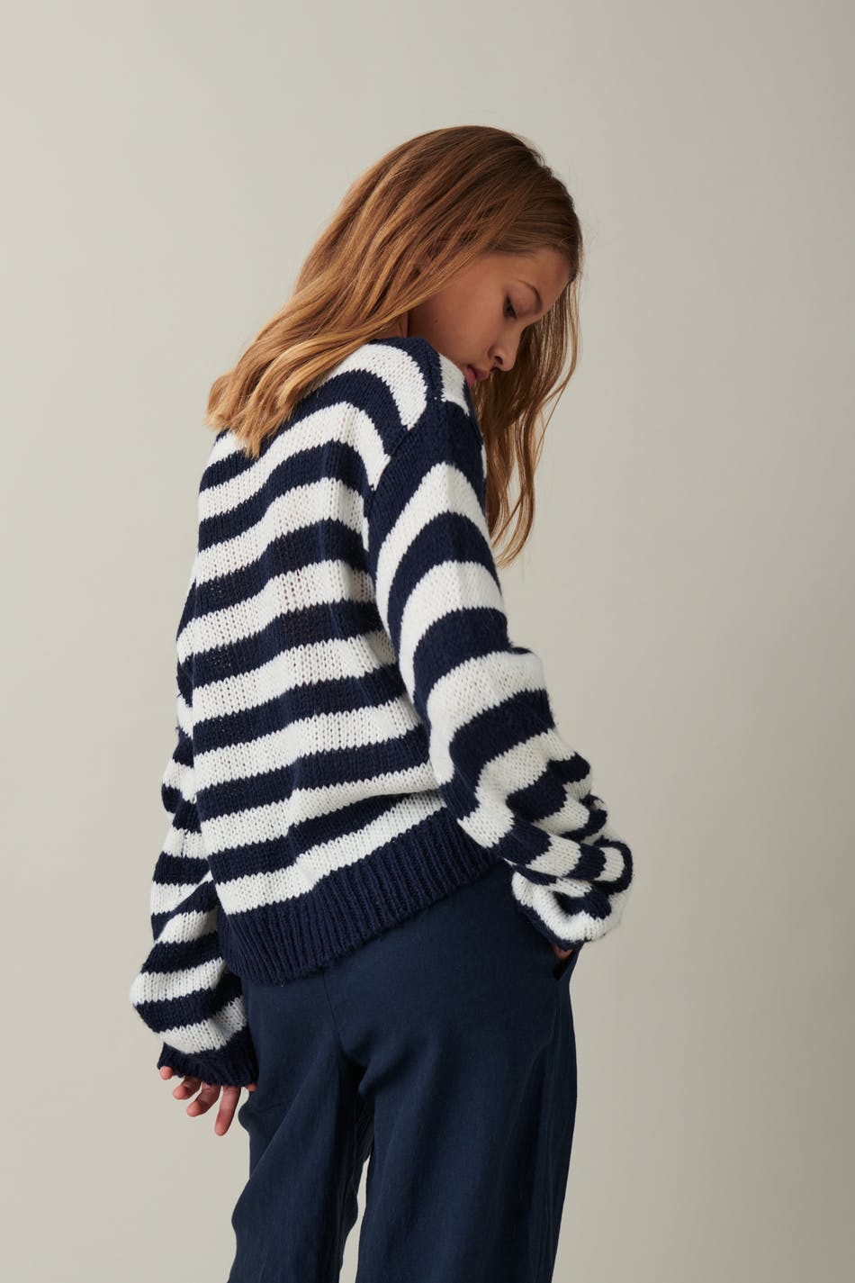 Y loose stripe sweater