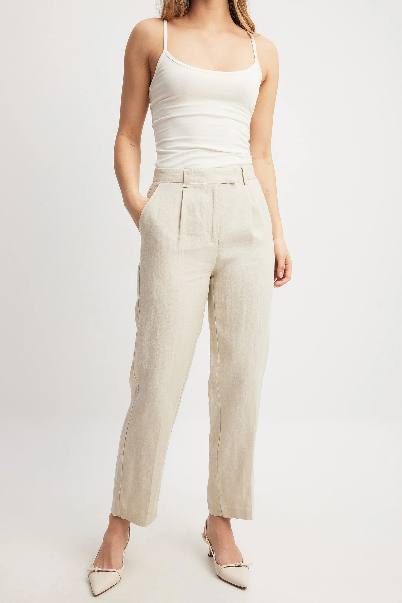 Kurze Leinenhose