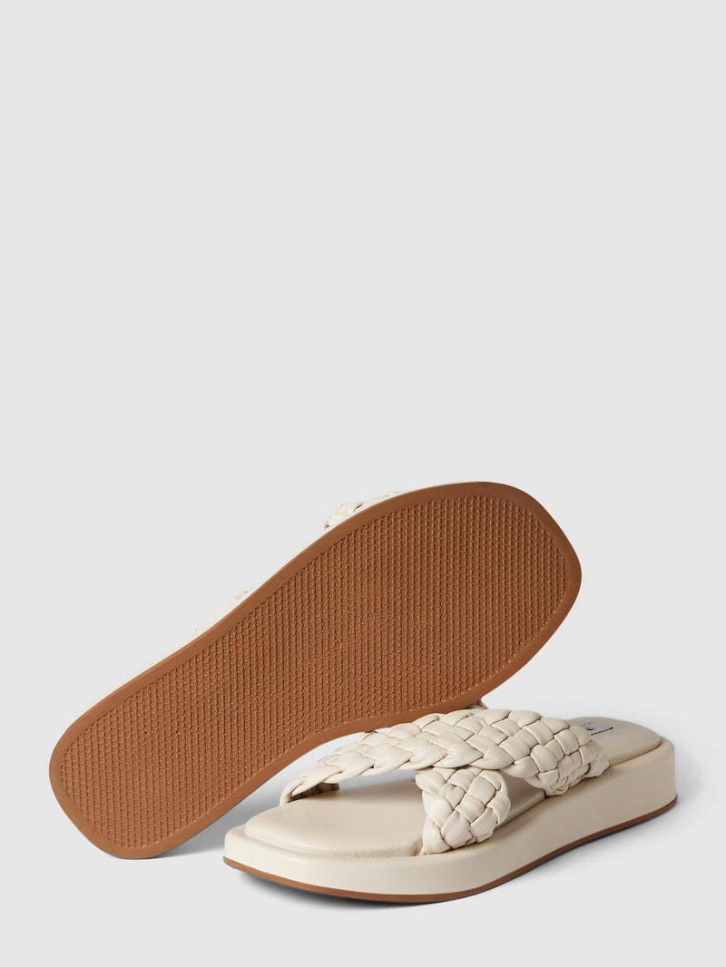 Sandalen aus Leder in Flecht-Optik in sand