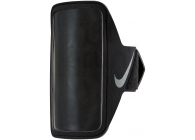 Nike Brassard Lean