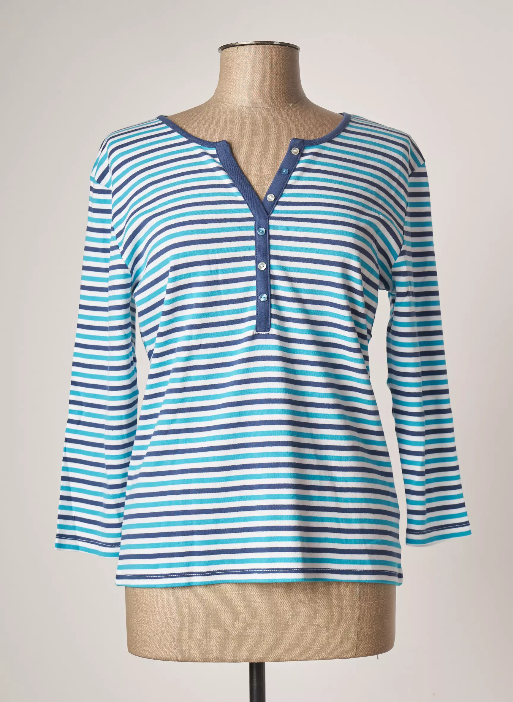 Allo Cean Tshirts Femme couleur bleu