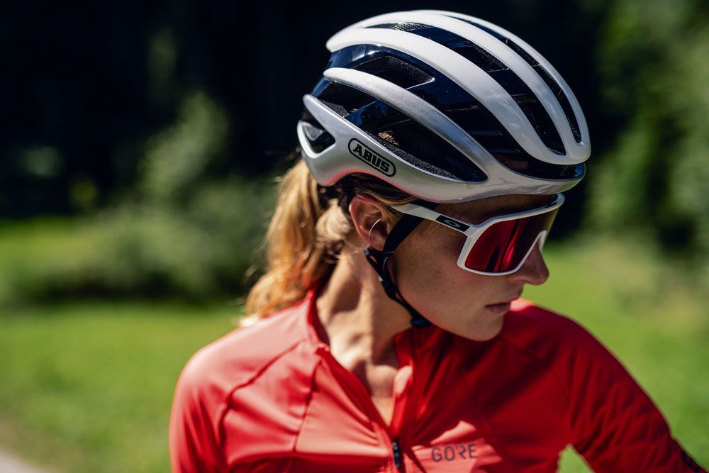 Abus AirBreaker - Rennradhelm kaufen | Bike-Discount
