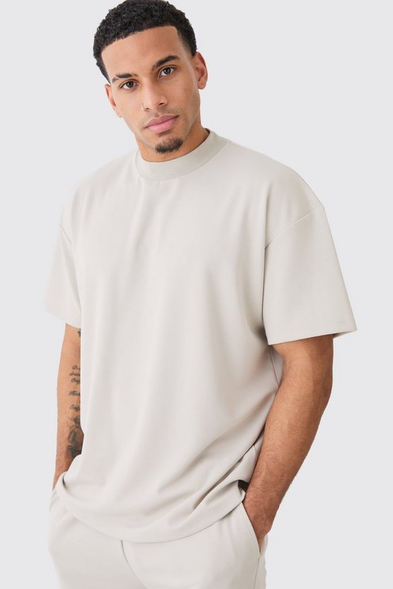 Oversize Premium T-Shirt & Shorts