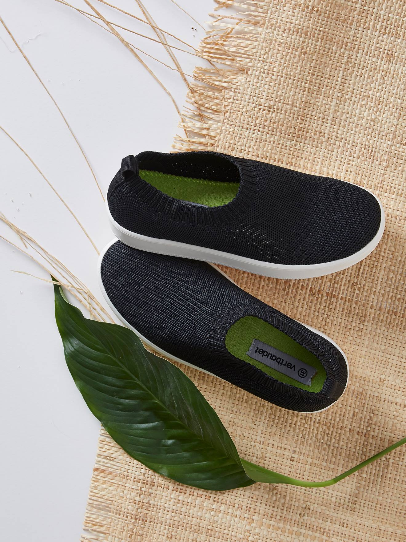 Baskets slip-on fille éco-responsables noir