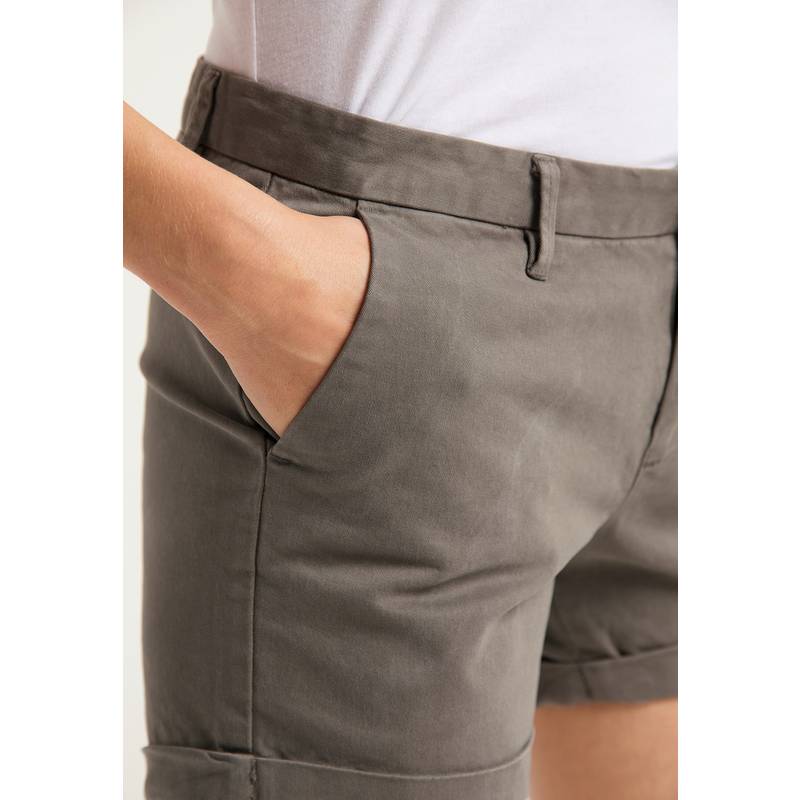 DreiMaster Shorts Damen