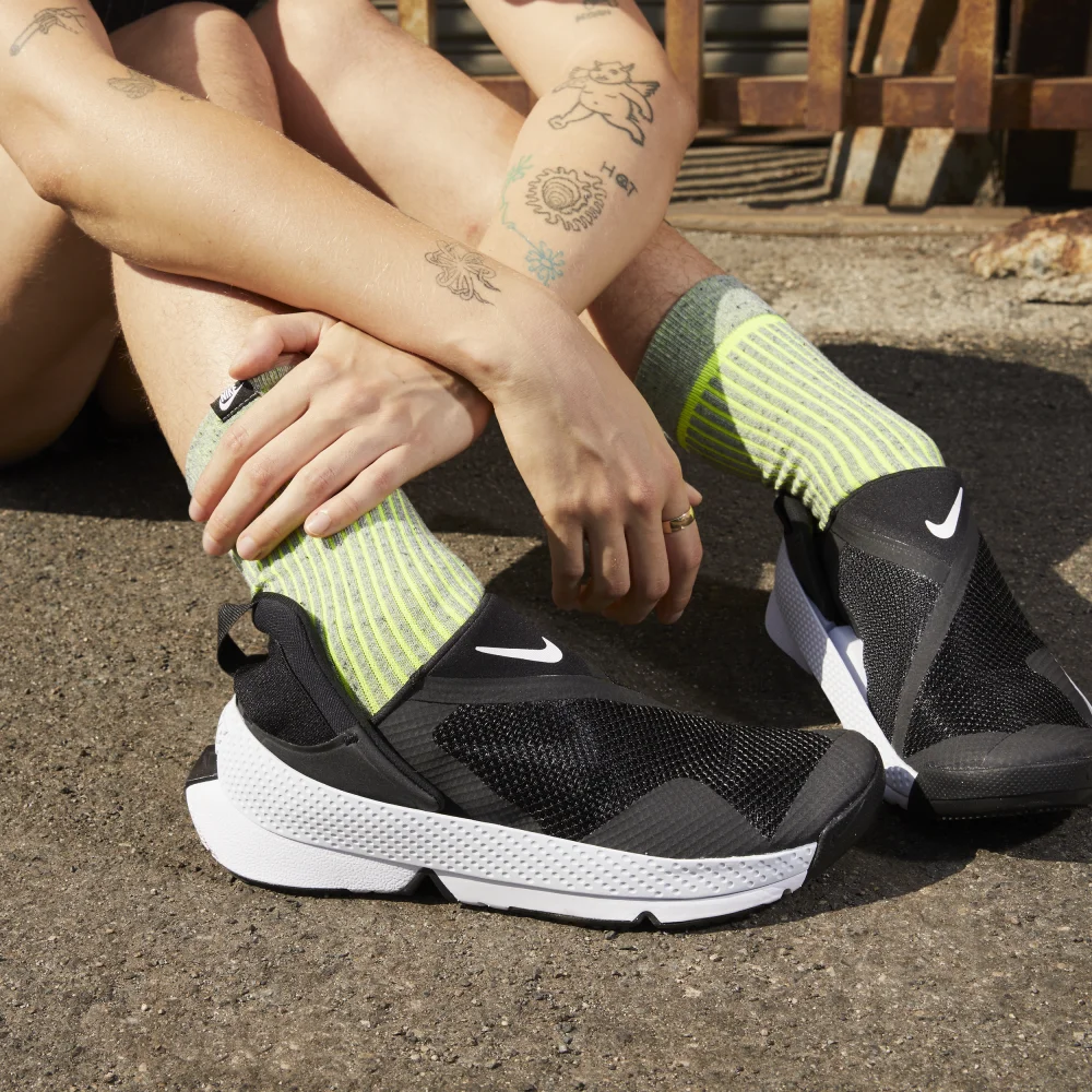 Nike Go FlyEase DR5540-002 / schwarz