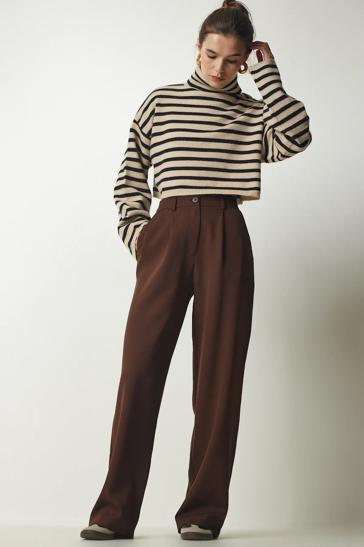 Happiness İstanbul  Braune plissierte Webhose für Damen UB00188