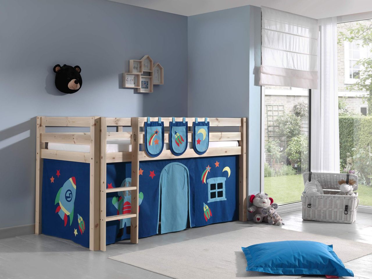 VIPACK Spielbett Pino mit Textilset Vorhang und 3 Taschen 
