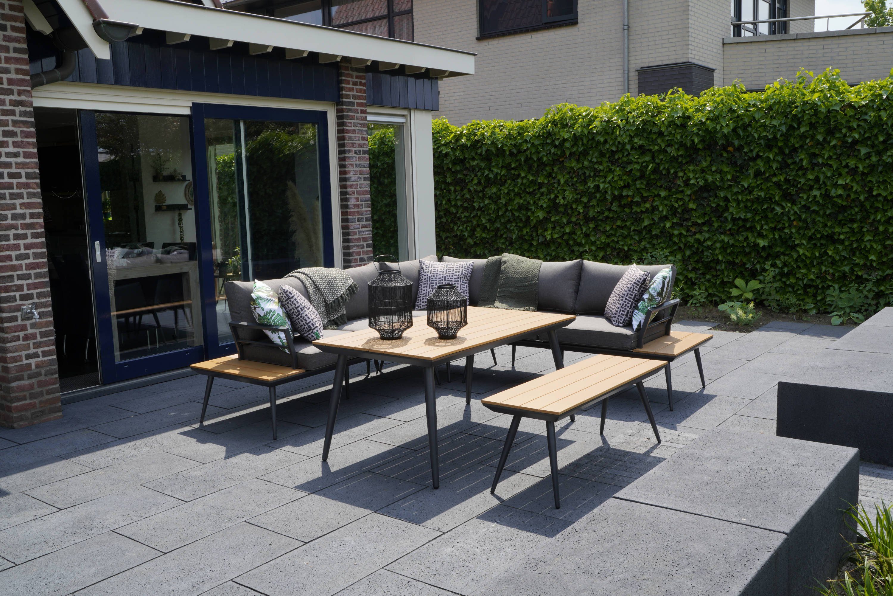 GMD Living Eckbankgruppe AREZZO, (Eckbank Essgruppe, 5-tlg., bestehend aus 2 Sofas, 1 Eckteil, 1 Tisch & 1 Bank inkl. Polsterkissen), Tischplatte im Teaklook, Wetterfest