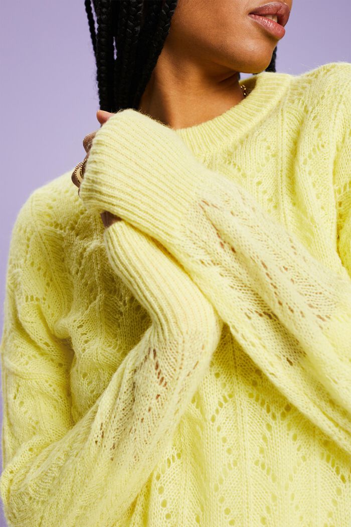Offenmaschiger Pullover aus Wollmix