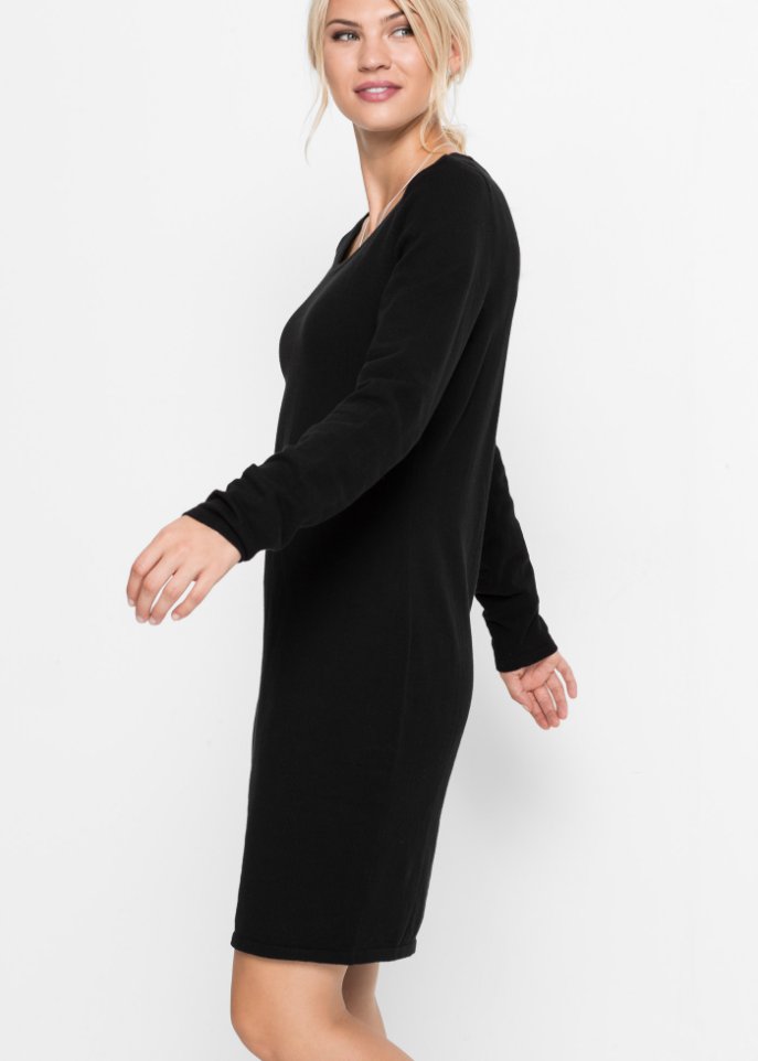 Strickkleid mit legerem Schnitt