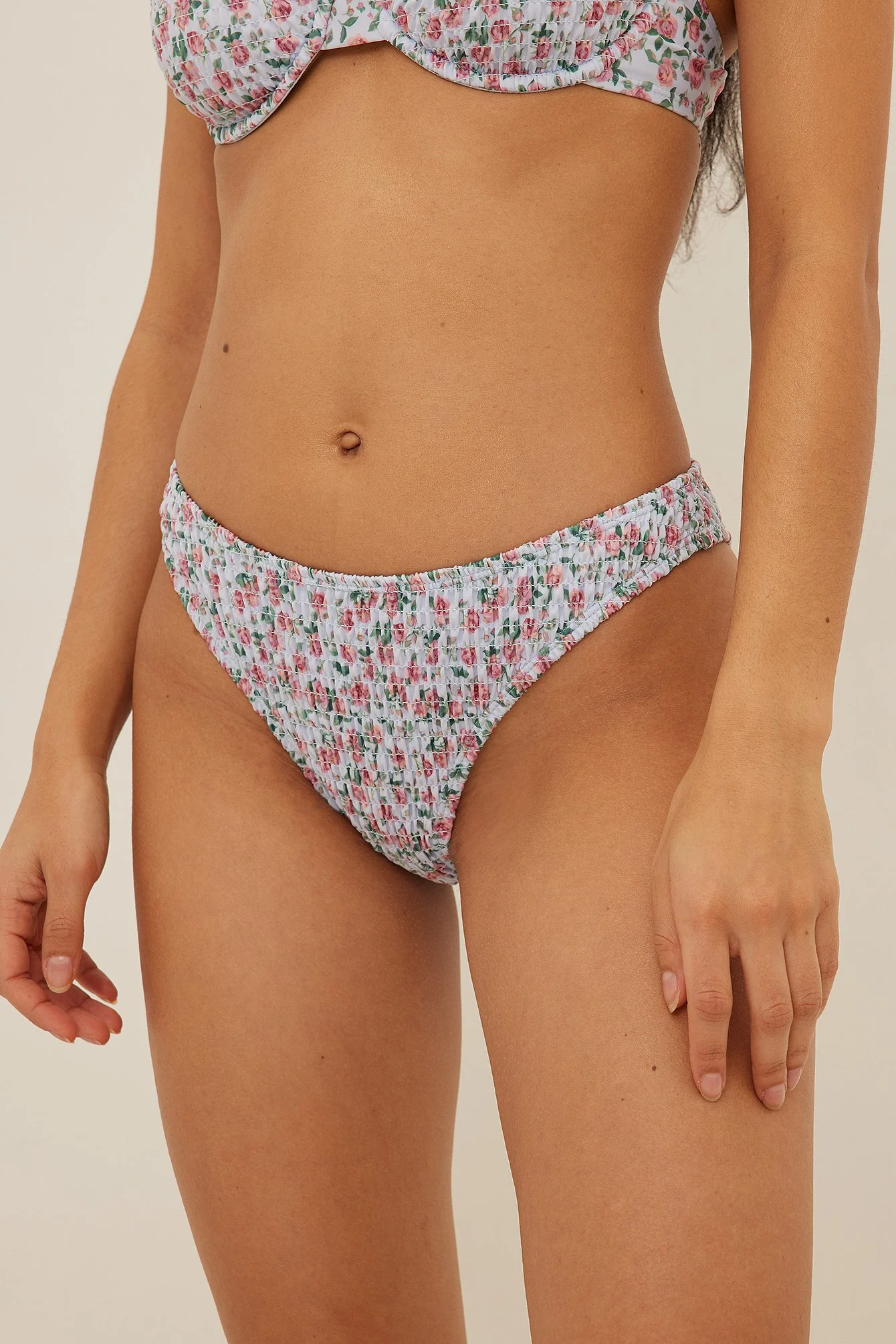 Recyceltes Smock-Bikini-Höschen