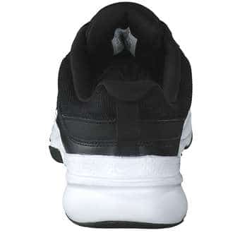 Nike Defy all day Sneaker in schwarz