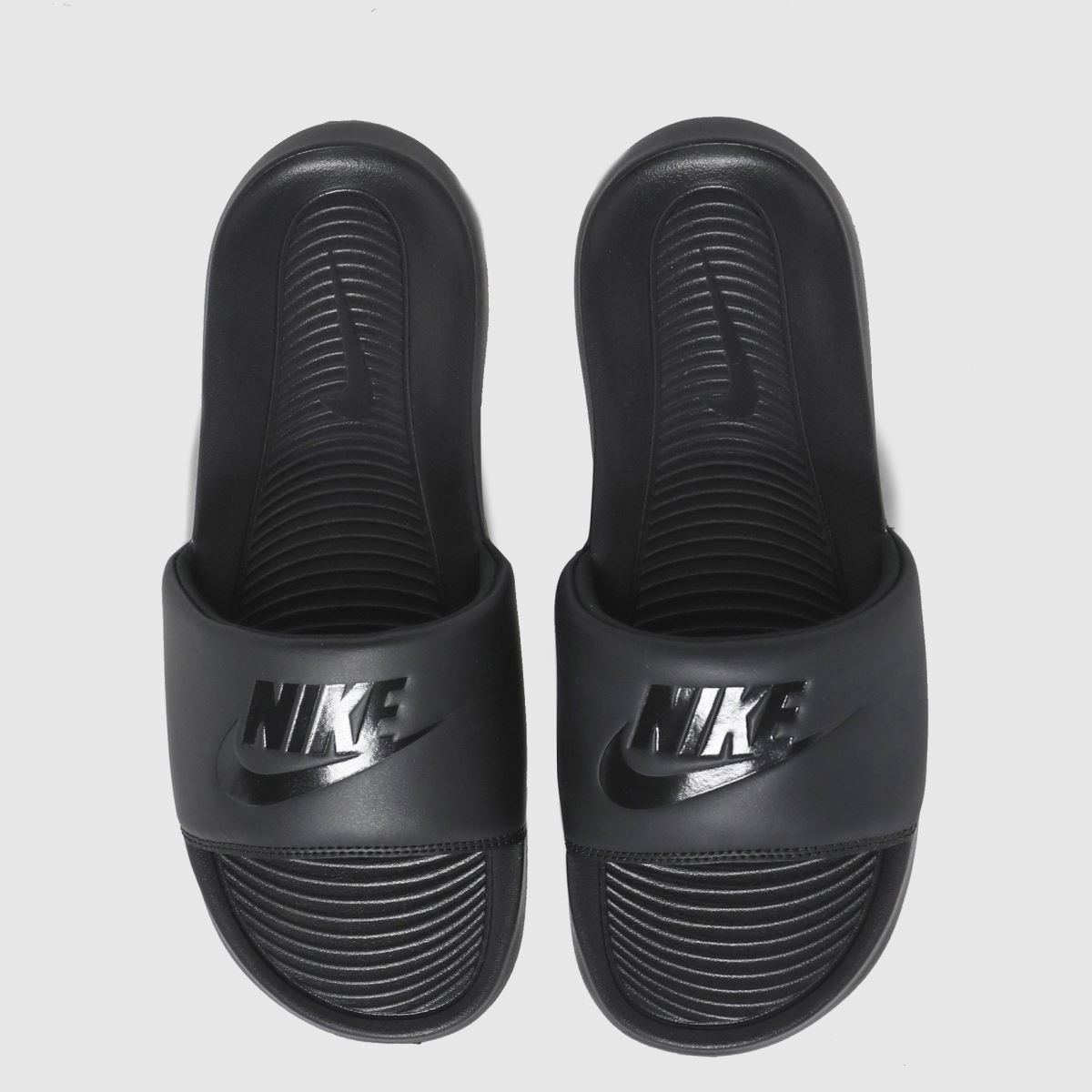 Nike – Victor One – Svarta sandaler