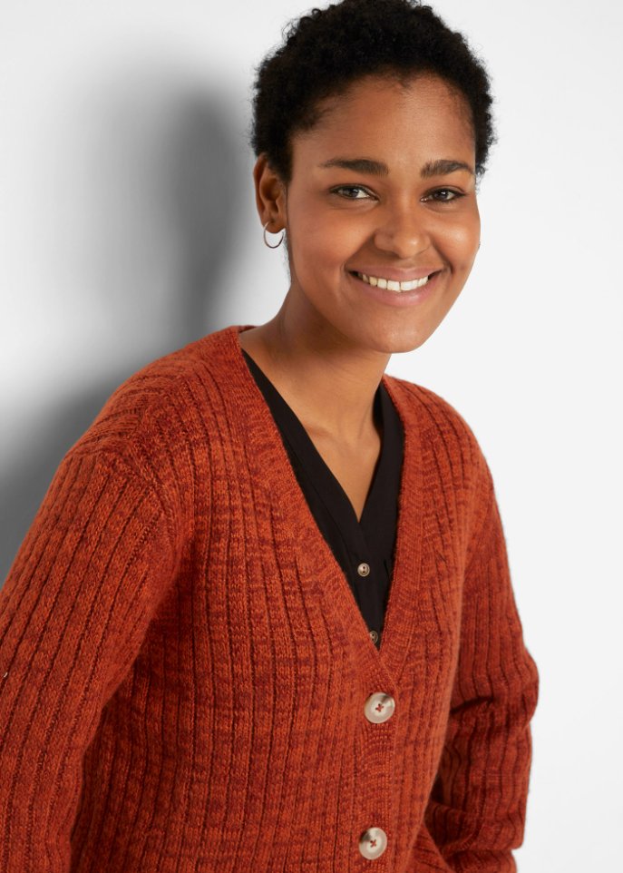 Grobe Strickjacke mit recycelter Baumwolle