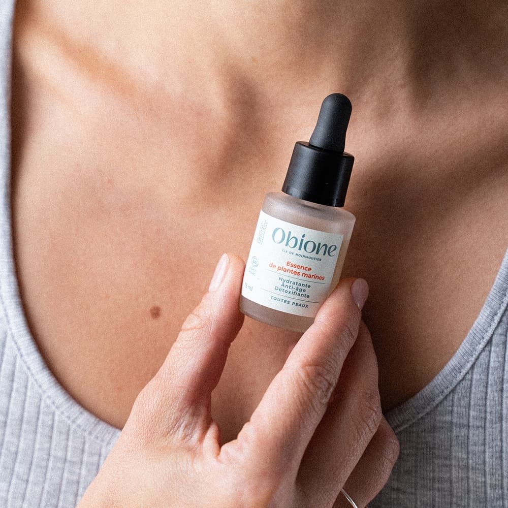 obione Essence aux Plantes marines de l'île deNoirmoutier Hydratante, anti-âge, régénérante  - Jout et nuit - Toutes peaux