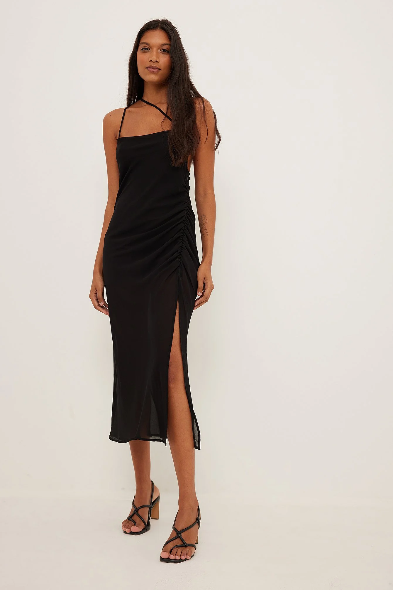 Midikleid mit Riemchen
