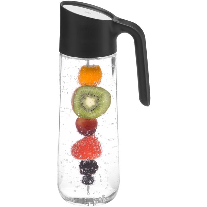 Nuro Wasserkaraffe mit Griff und Fruchtspiess, 1 l, schwarz