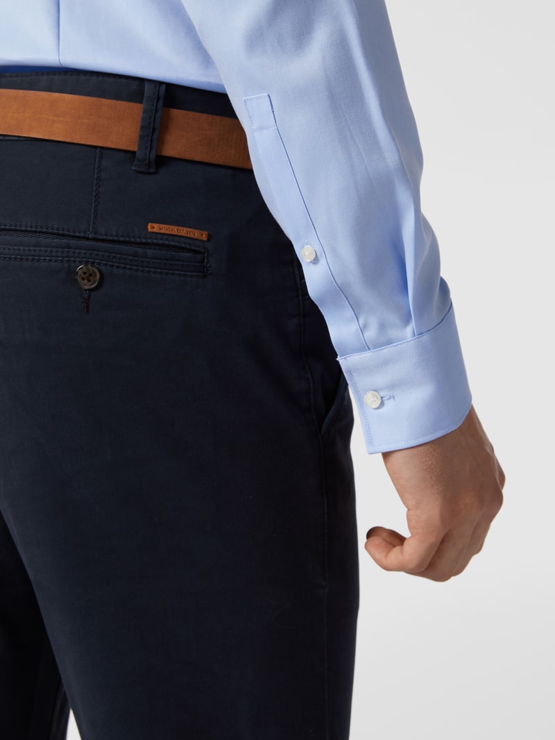 Slim Fit Business-Hemd aus Twill mit extra langem Arm in hellblau