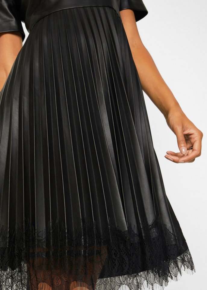 Lederimitat-Kleid mit Spitze