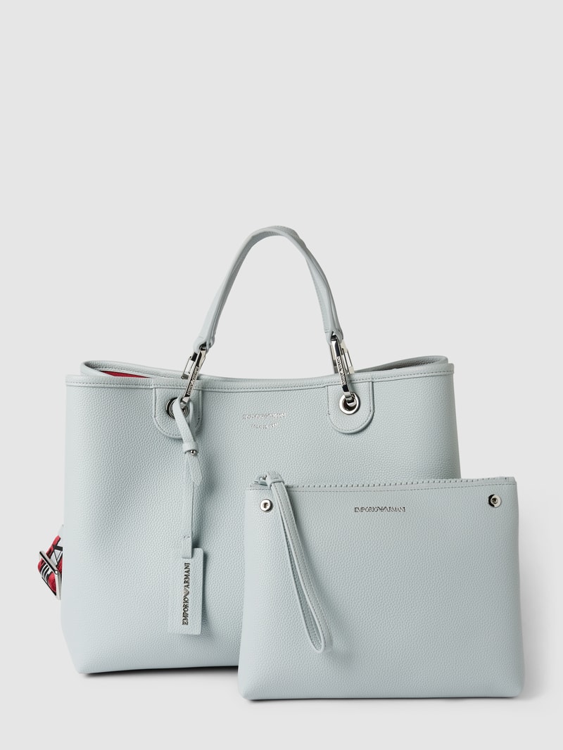 Shopper mit Label-Detail in hellgrau