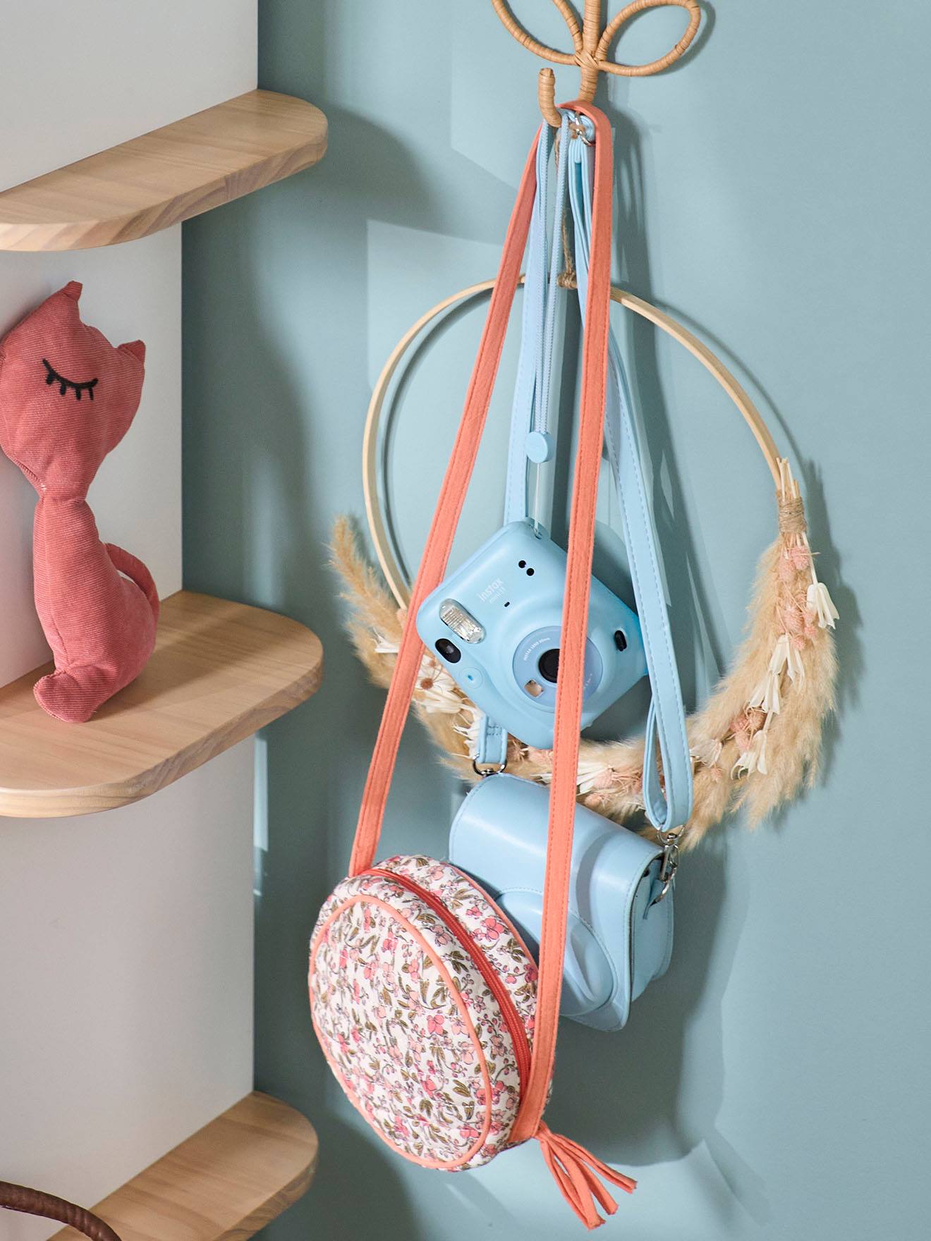 Sac rond fille matelassé imprimé fleuri rose nude