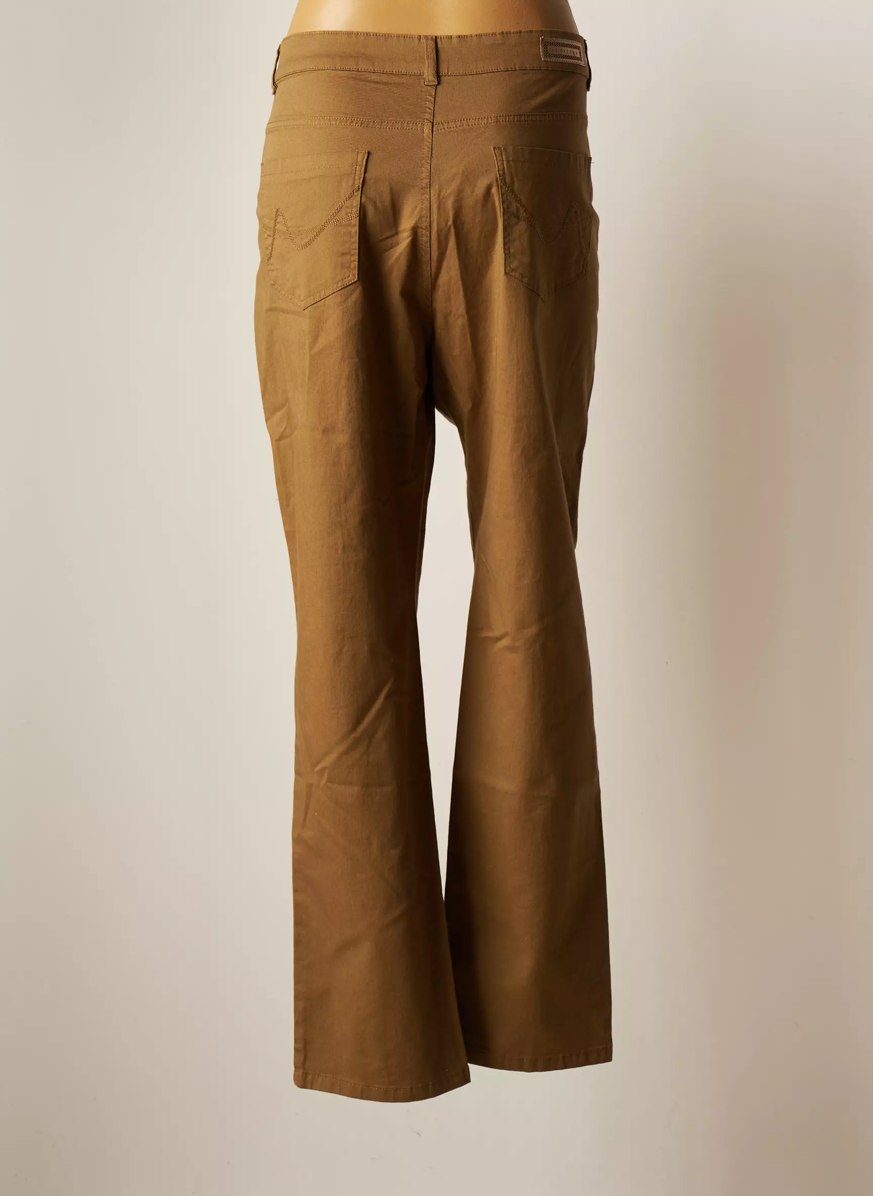 Scottage Pantalons Droits Femme couleur marron