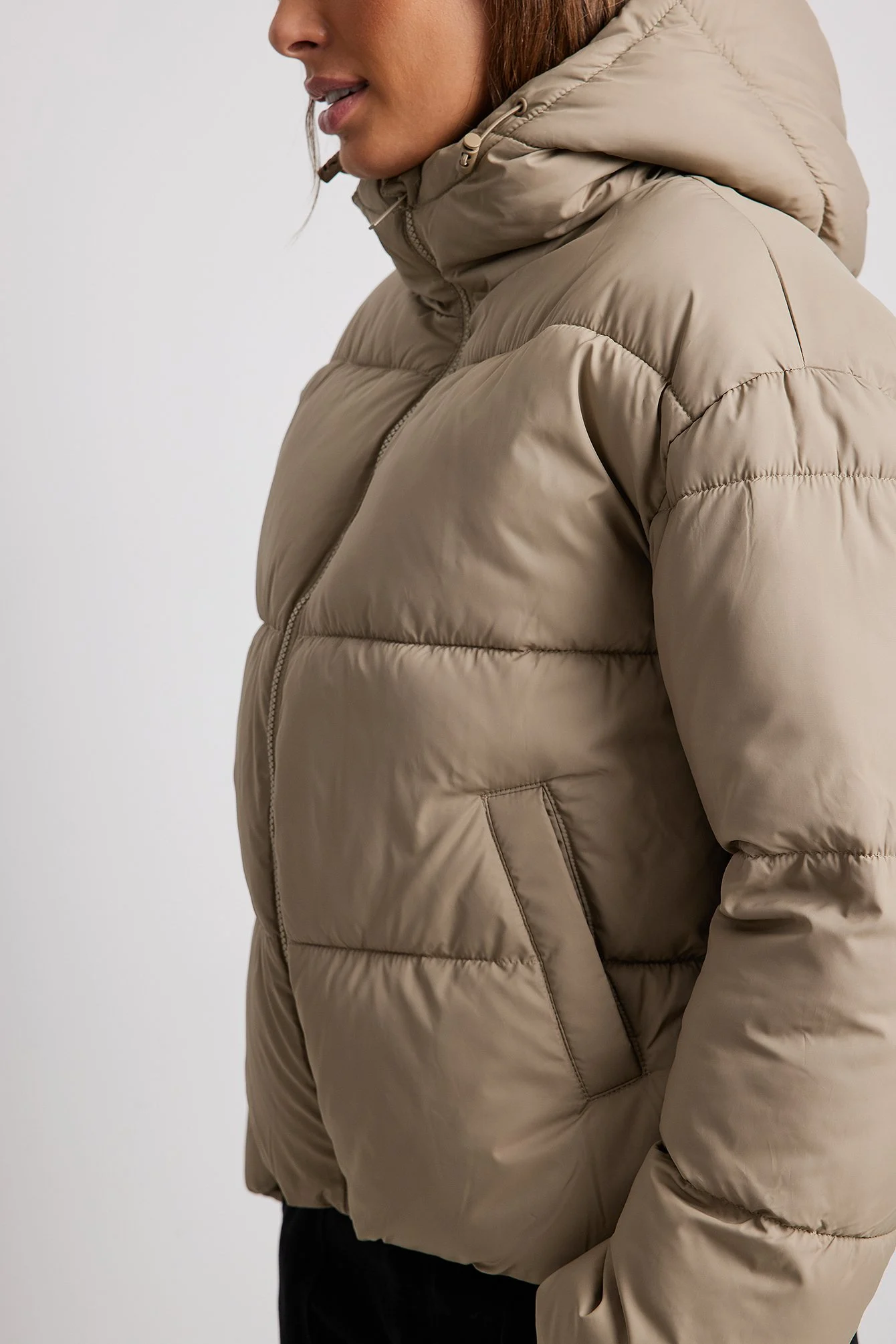 Kurze gepolsterte Jacke