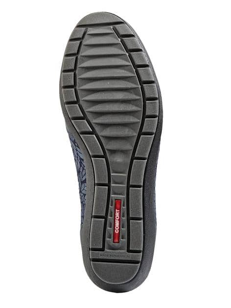 Schnürschuh