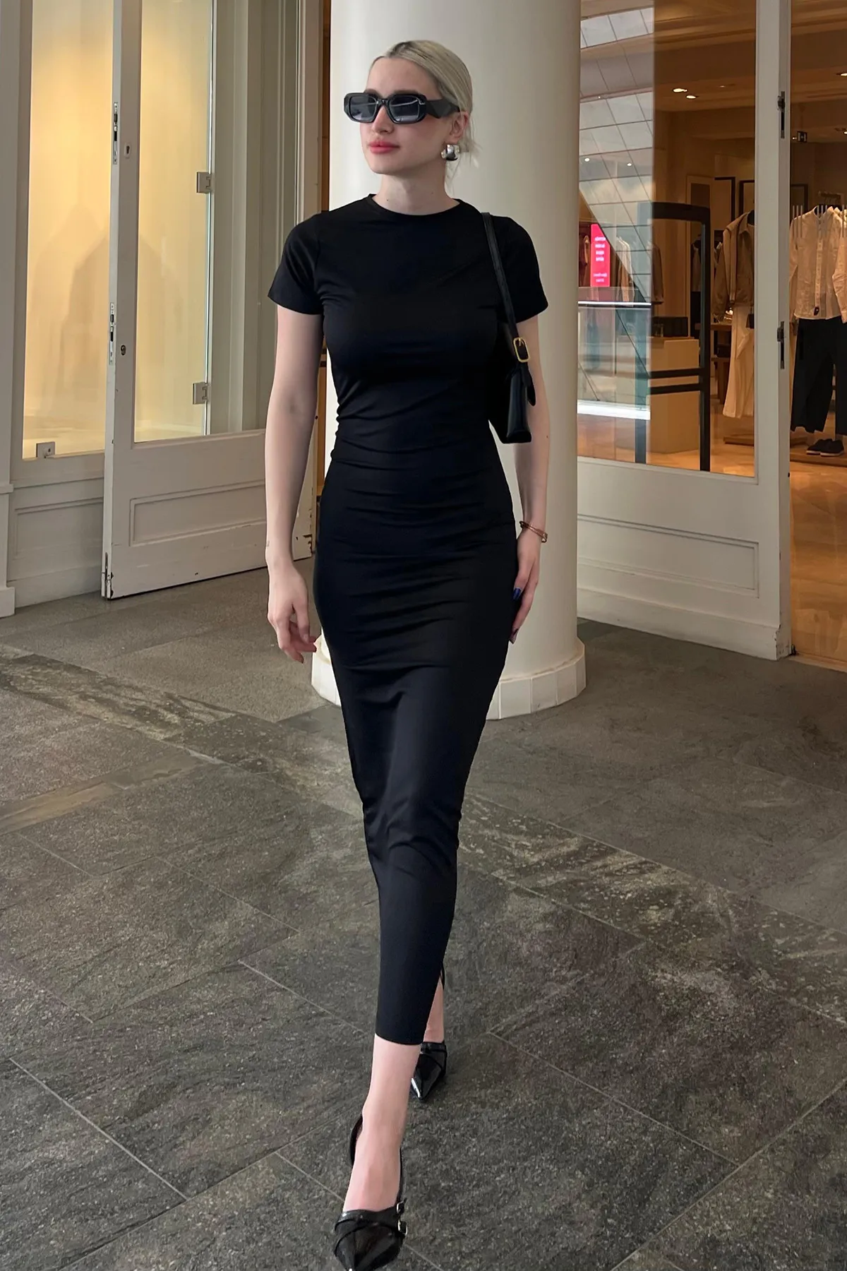 Madmext  Schwarzes Basic-Halbfischer-Langkleid MG1856