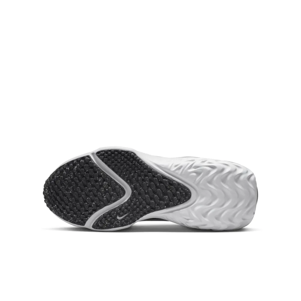 Nike Run Flow DR0472-001 / schwarz