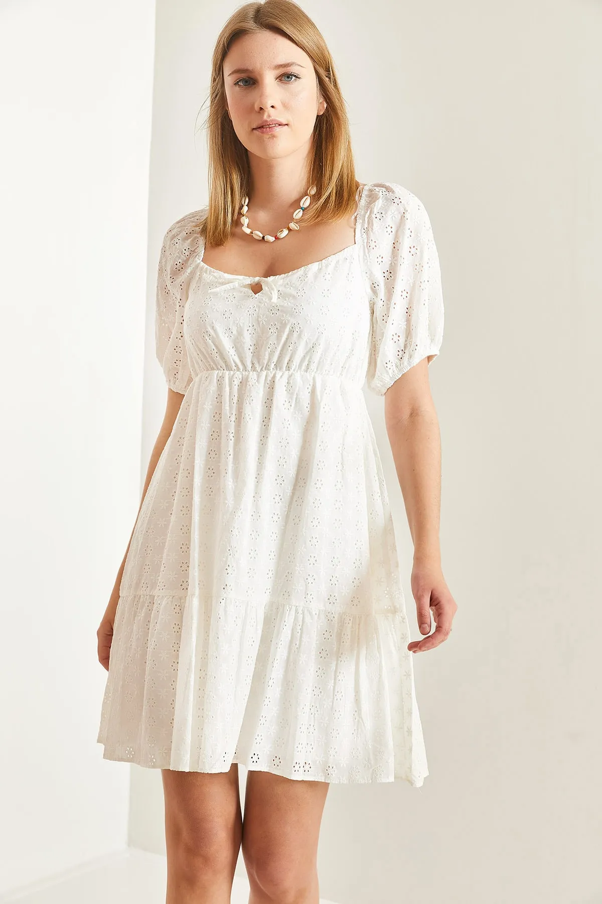Bianco Lucci  Damenkleid aus Muschelstoff mit Kragenbindung