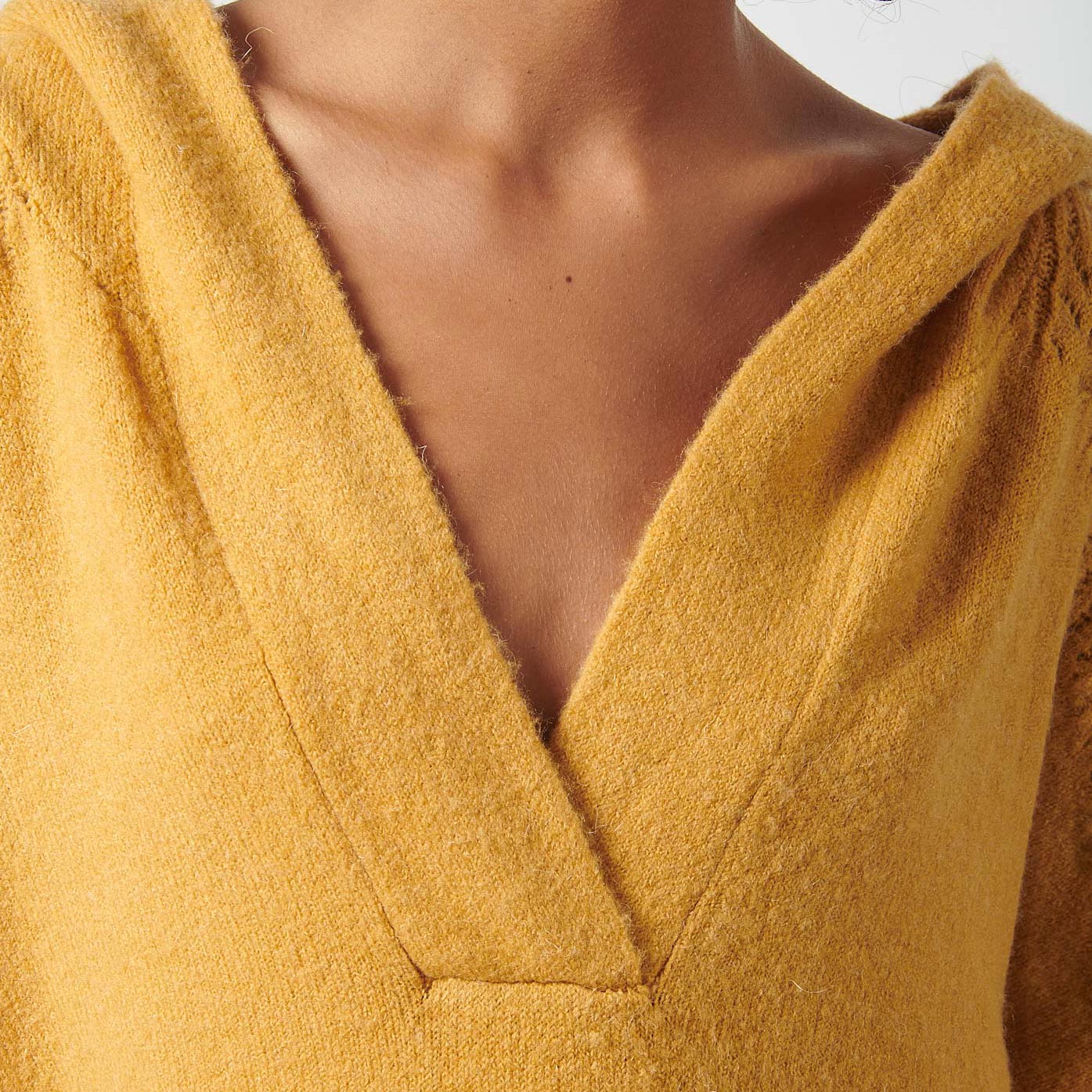 BARRY  Pull doux jaune femme
