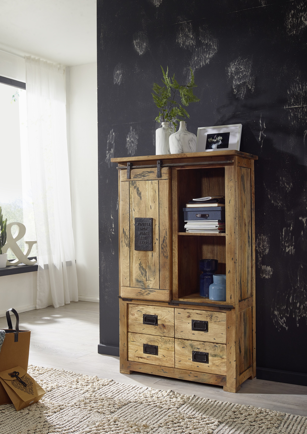 Highboard I Woody