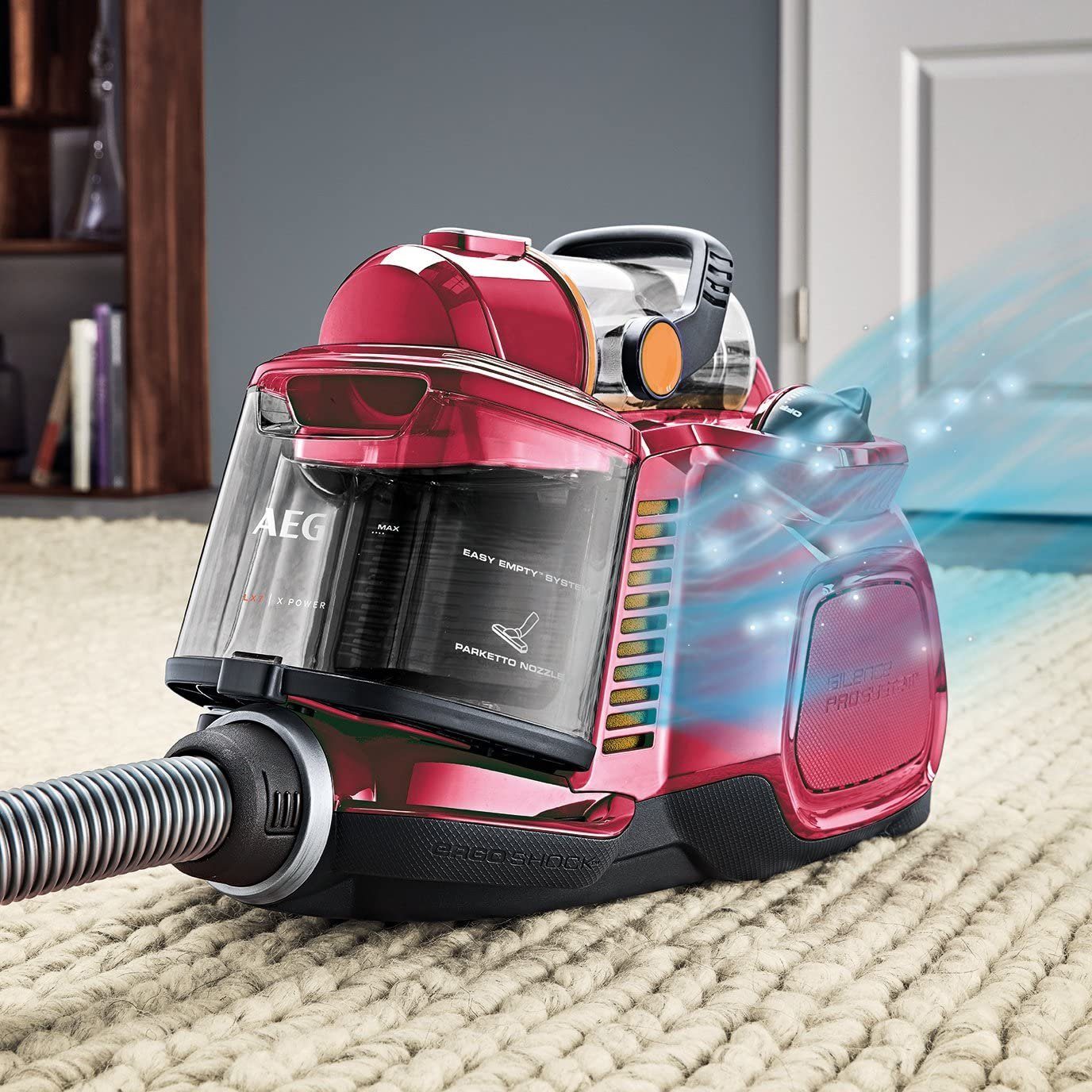 AEG Bodenstaubsauger LX7-2-FFP, 750,00 W, Beutellos, Powerflow >175 Km/h / Hygienefilter / Turbo Cyclonic