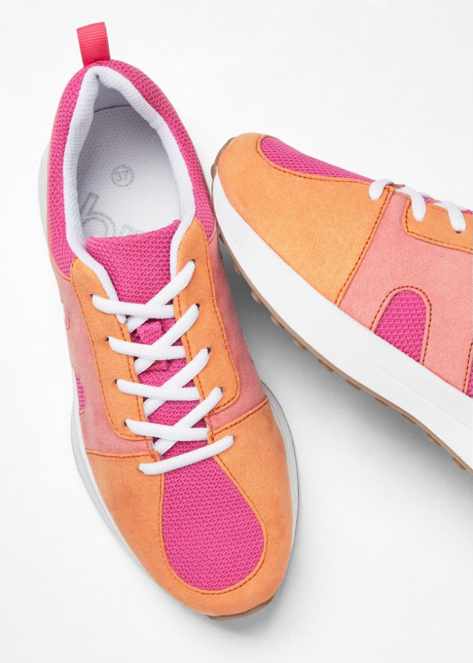 Sneaker