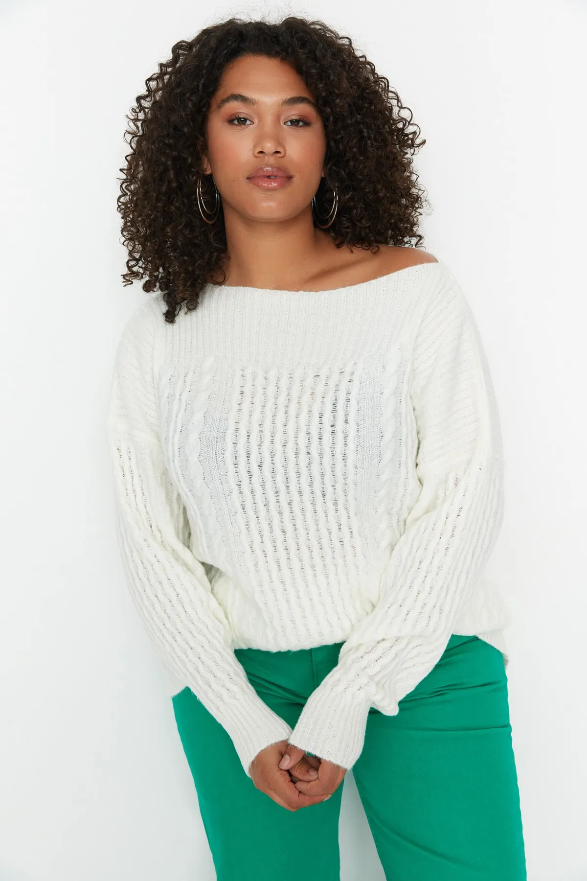 Trendyol Curve  Ecru-Strickpullover TBBAW23AN00014