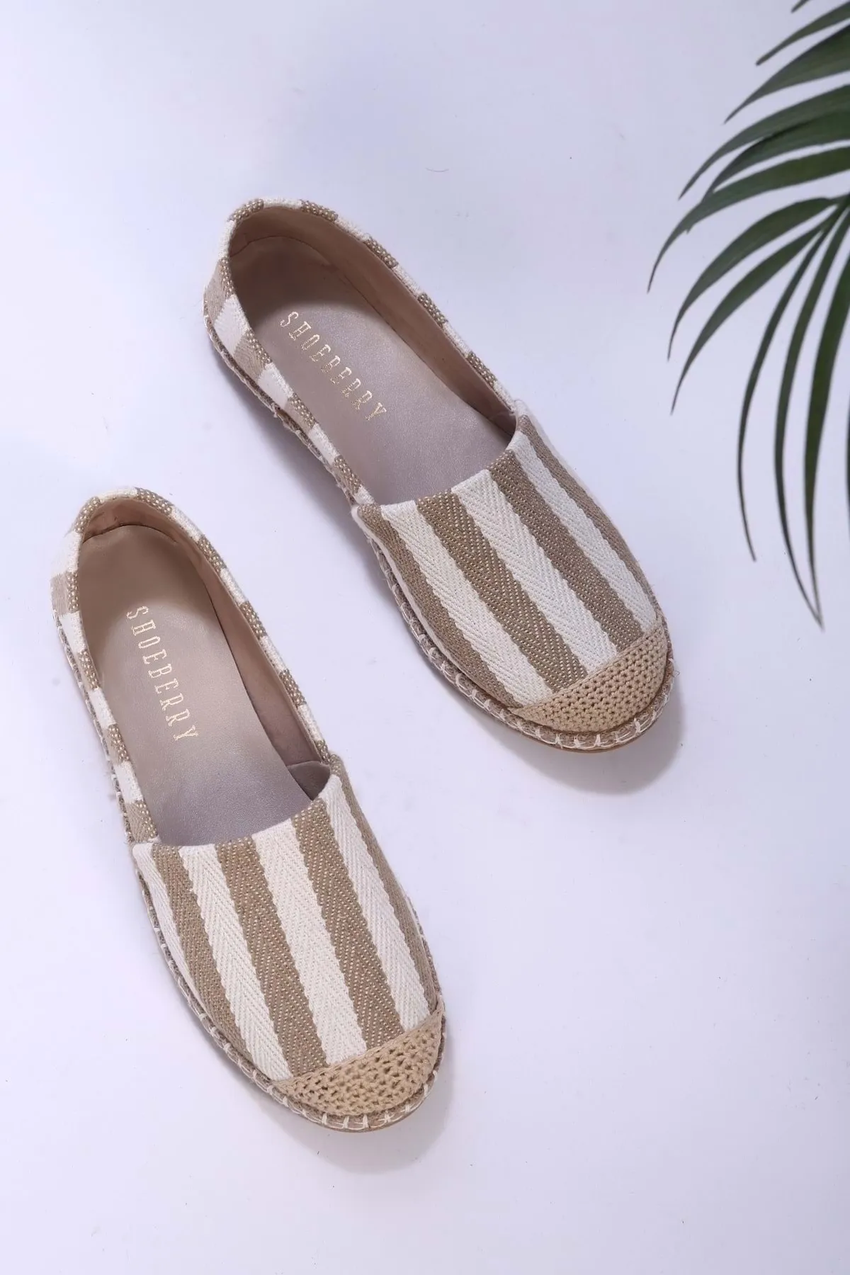 Shoeberry  Damen-Espadrille „Lurica“ aus weiß-braunem Leinen