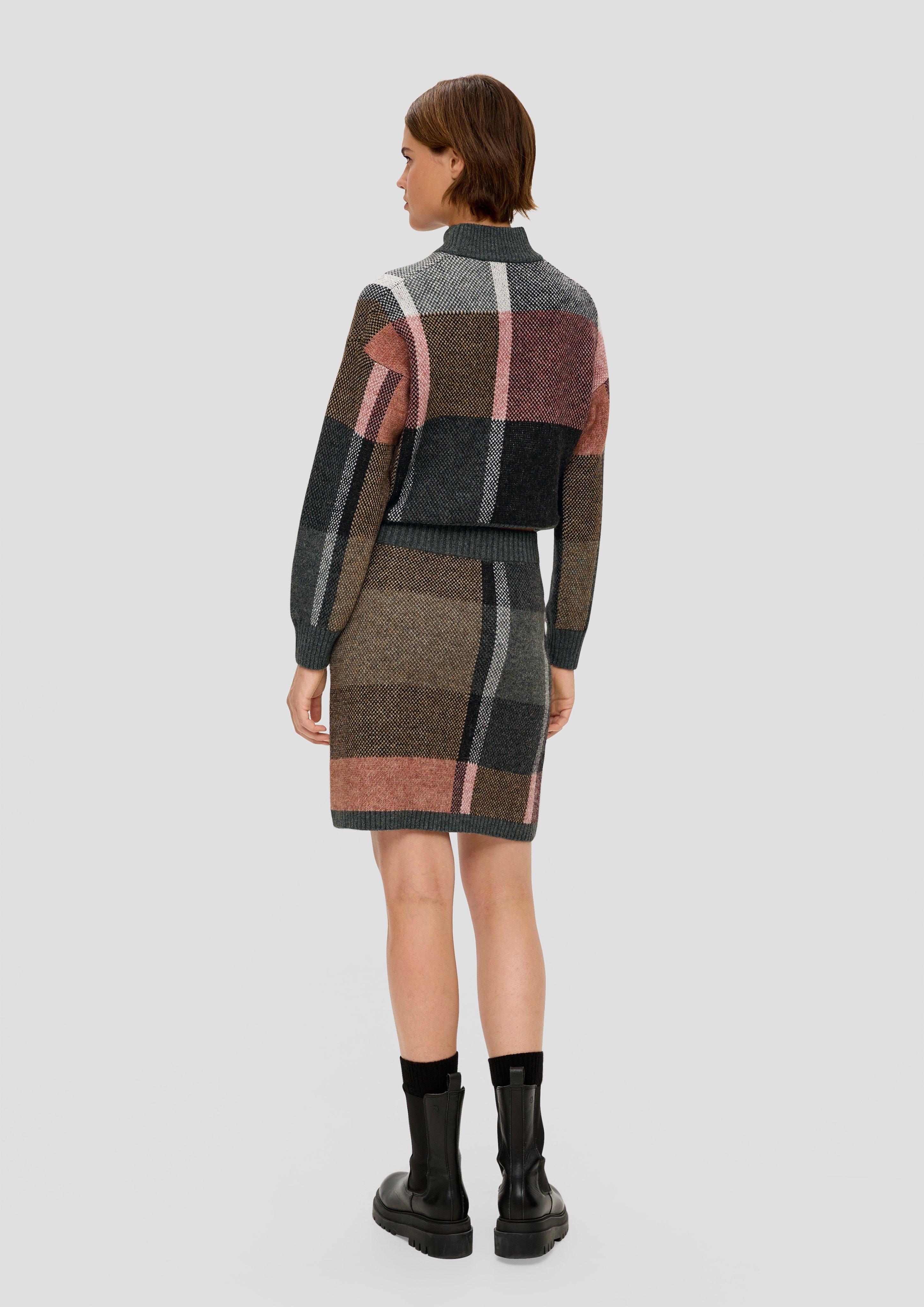 Strickrock in kariertem Muster  2135285-99N4