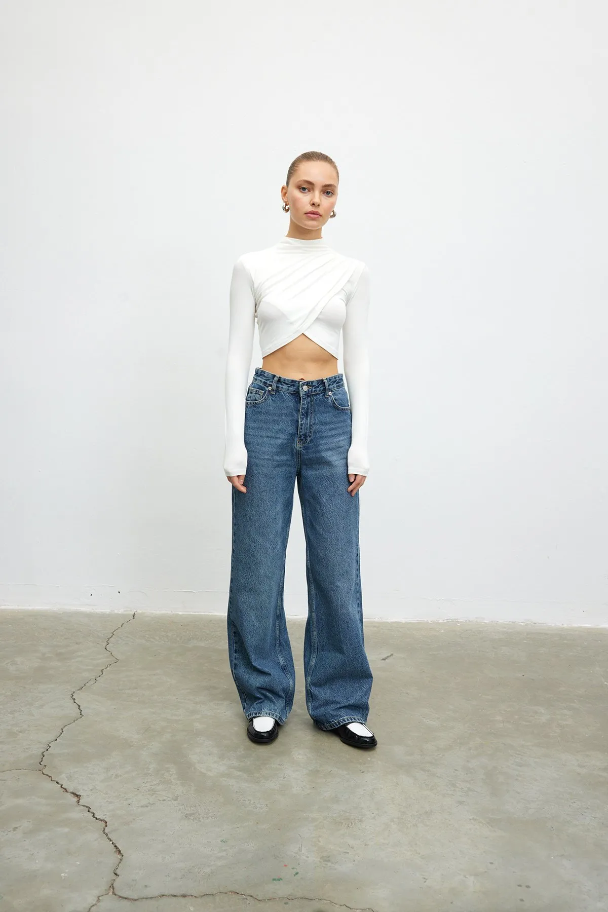 VATKALI  Superweite Jeans