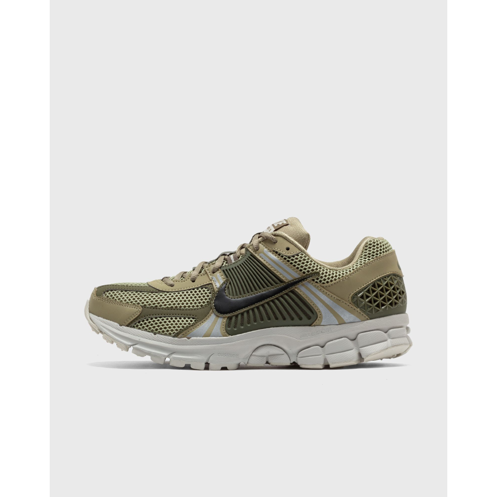 Nike Zoom Vomero 5 FJ1915-200 / grün