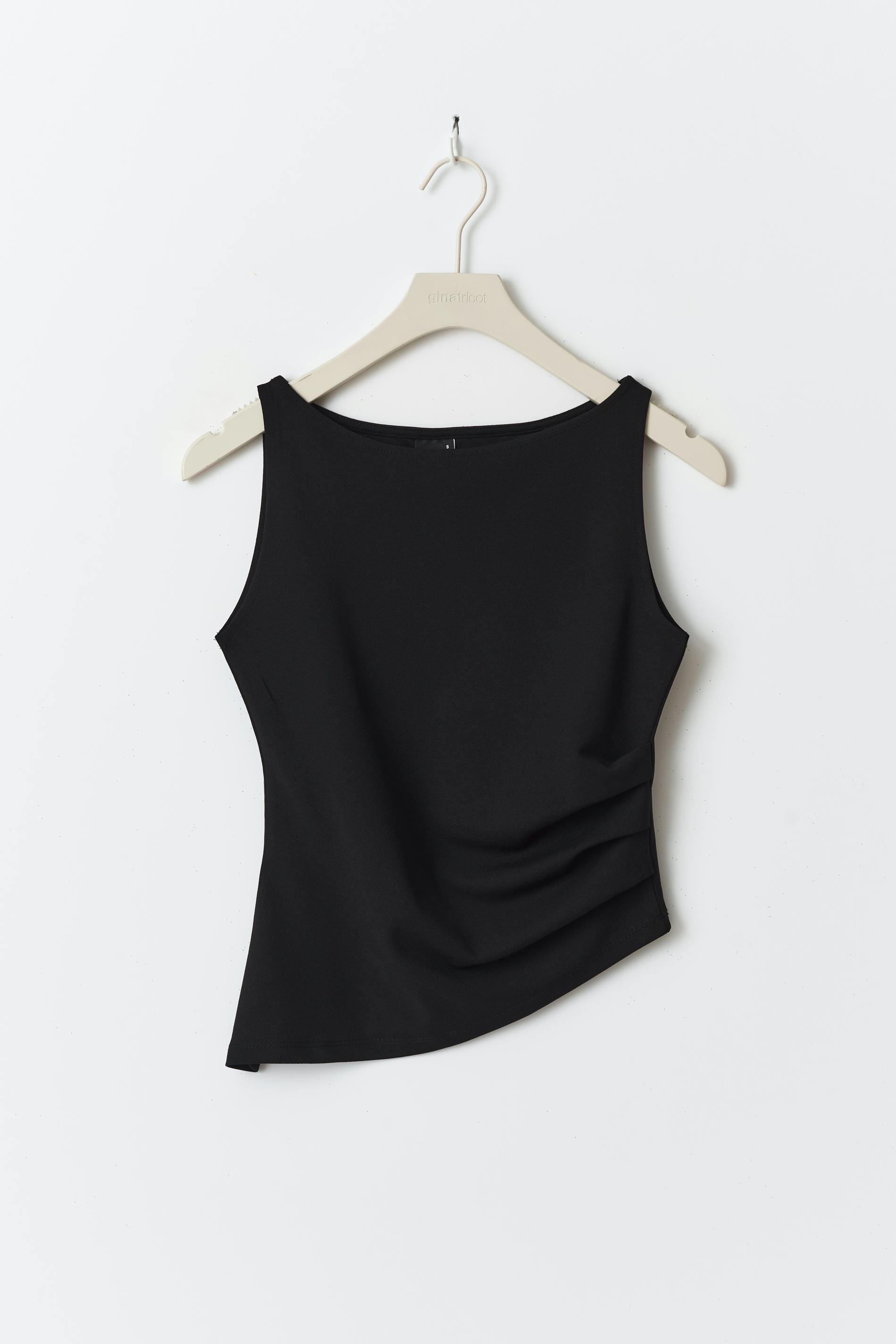 Boatneck top