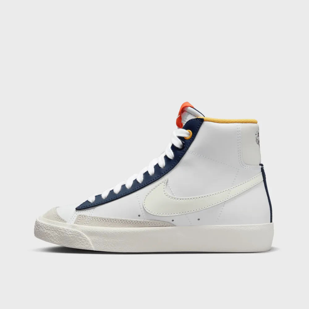 Nike Blazer Mid 77 BG FN6966-100 / weiss